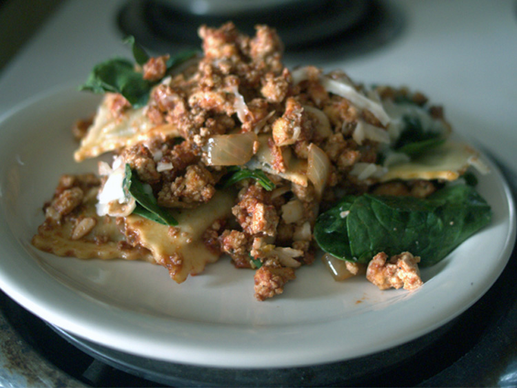 Raviolis aux champignons au hachis de tofu